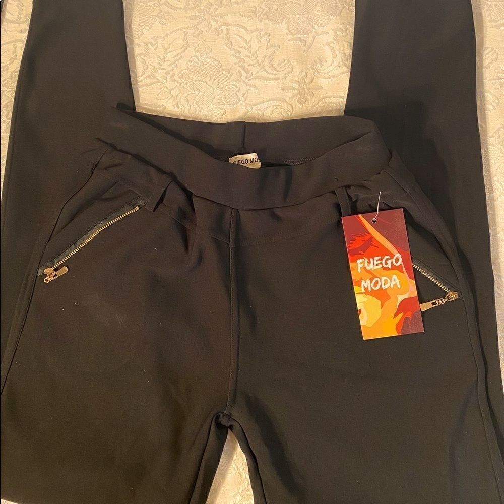 🛍Women’s Fuego Moda  fashion dress pants Size S/M